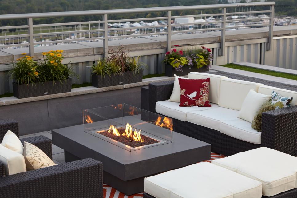 roof top terrace with firepit at the terraces at peridia in bradenton, fl